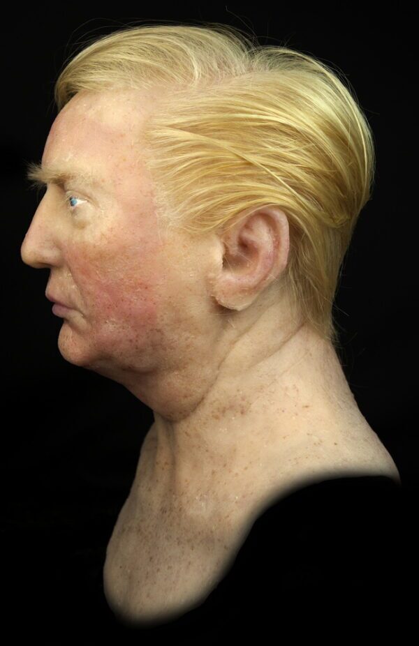 TRUMP