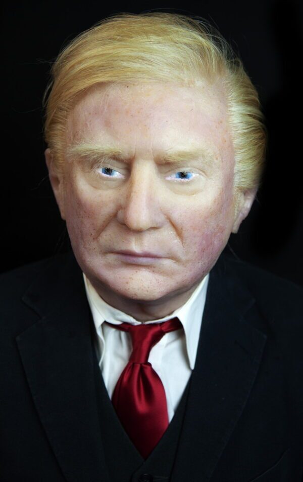 TRUMP